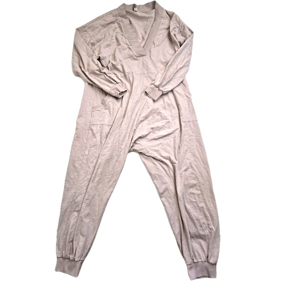 Womens Free People Hot Shot Long Sleeve V Neck Onesie Romper Rose Size Small - Picture 3 of 11